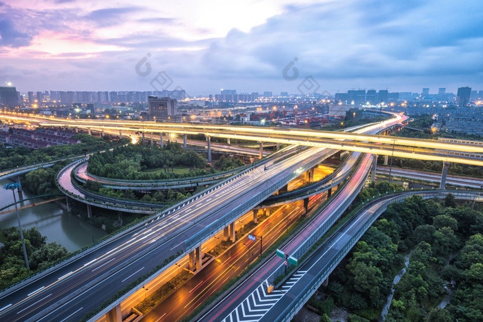 暮光之城杭州路交界