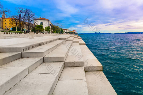  海洋器官的扎达尔漫步。/风景在沿海城市的扎达尔和著名地标在城市散步, 海洋器官, 克罗地亚欧洲.