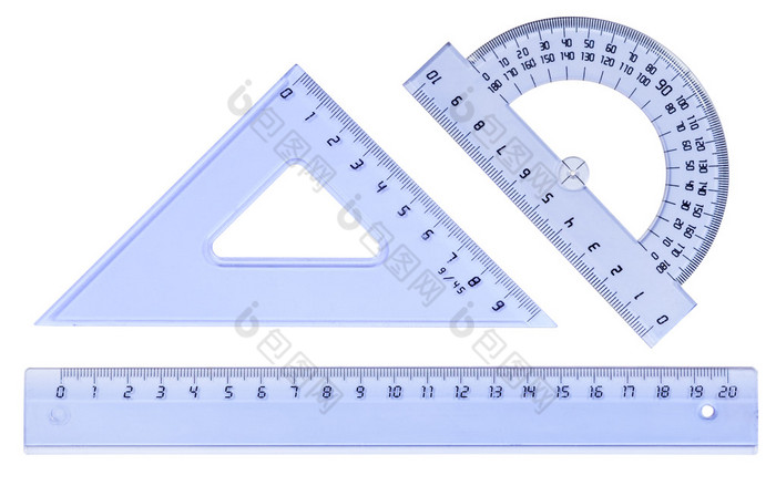 塑料尺子、 量角器、 孤立在白色背景上的三角形