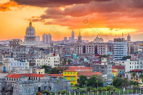 哈瓦那, 古巴市中心地平线.