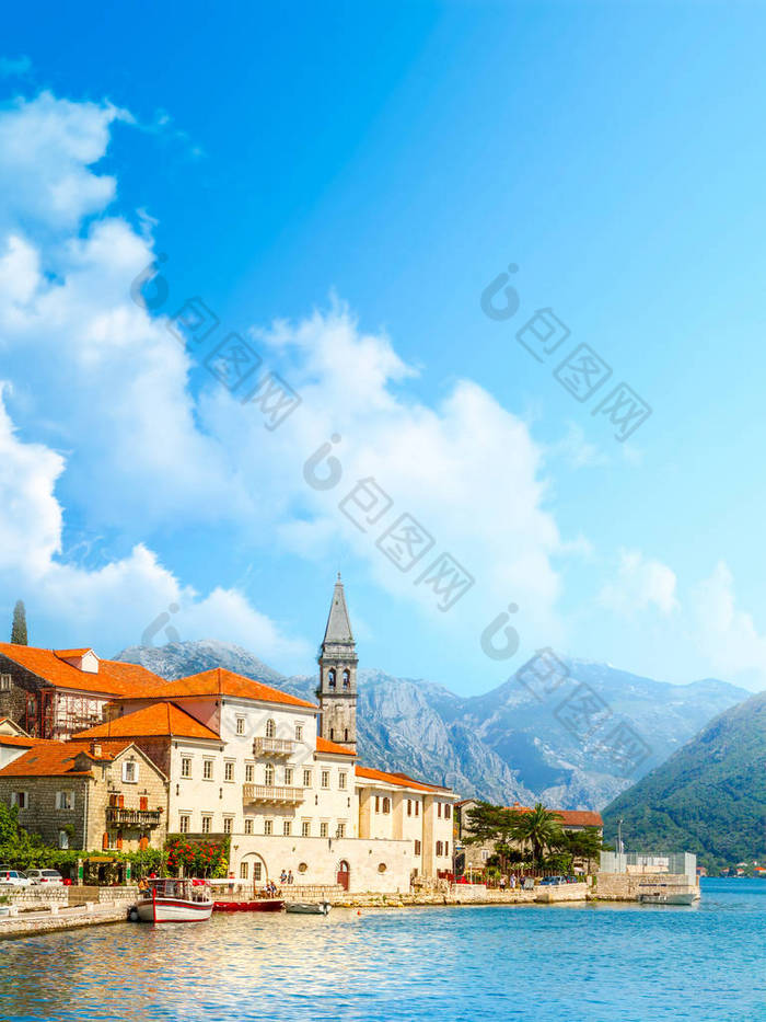 黑山 Kotor 湾 Perast 镇