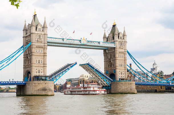 伦敦塔桥。伦敦英国