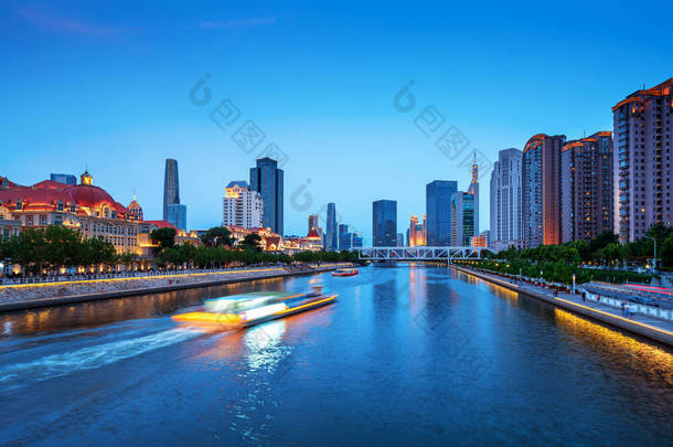 天津市， <strong>中国</strong>， 夜景