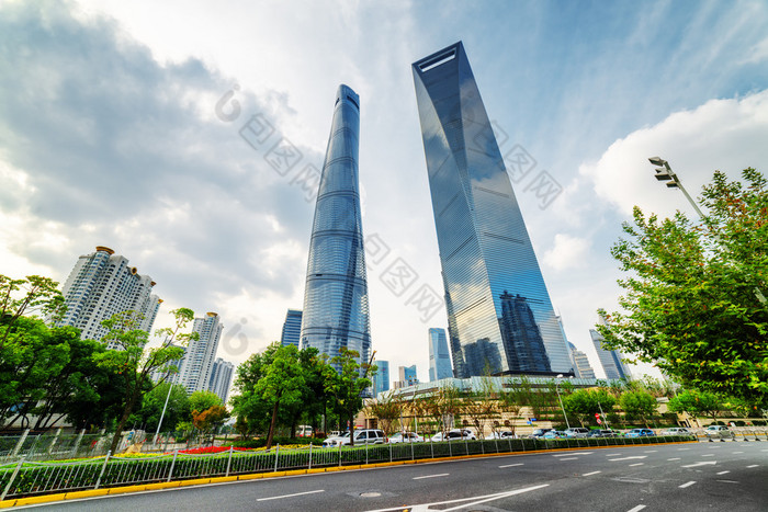 浦东新区上海大厦底景图片-包图网企业站