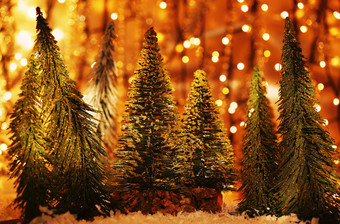 圣诞树森林图片