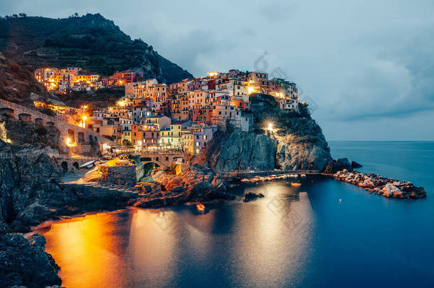 manarola 渔村