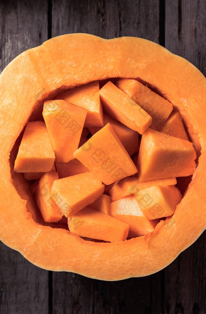 木桌内件内生南瓜的提升观