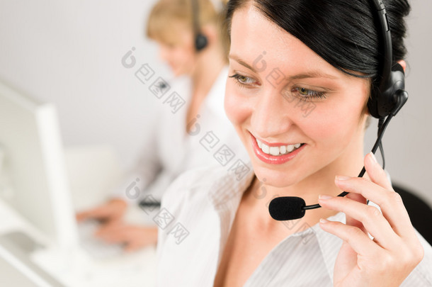 客户服务女人的电话中心电话耳机