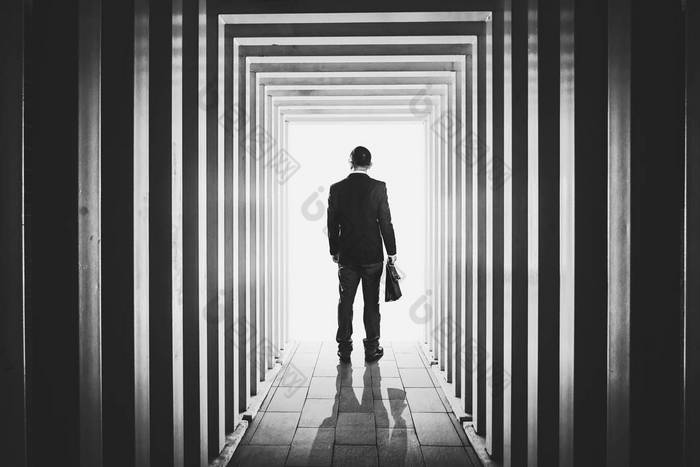迷茫高清图片下载-迷茫图片-迷茫素材-包图网企业站