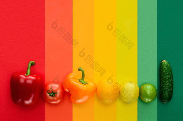 彩色表面成熟果蔬的顶部观