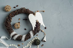 圣诞装饰用柳条圈，鞋带，天使的翅膀