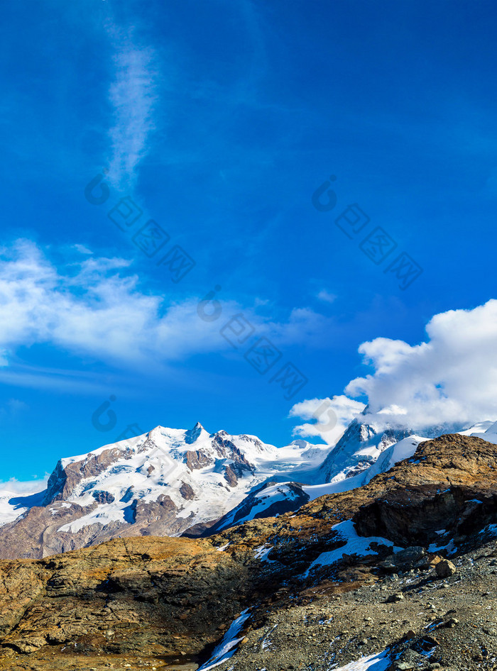 在瑞士阿尔卑斯山风景