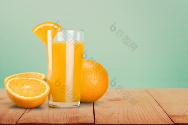 桔子<strong>汁</strong>和橙的切片