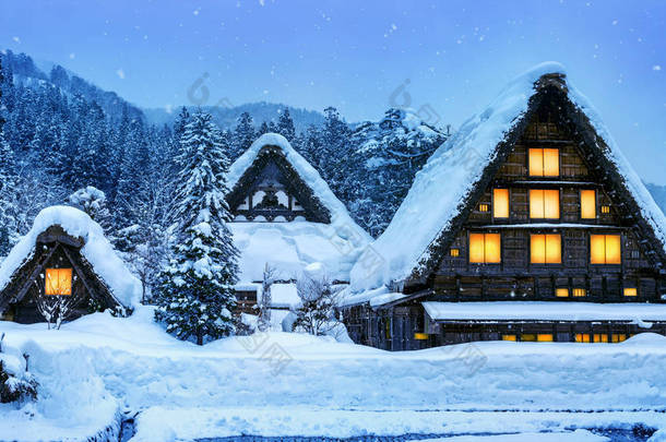 冬季的白河村, 联合国教科文组织世界遗产遗址, 日本.