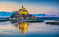 蒙特圣 Michel 在暮色的黄昏，诺曼底，法国