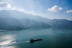 长江三峡奉节三江水域