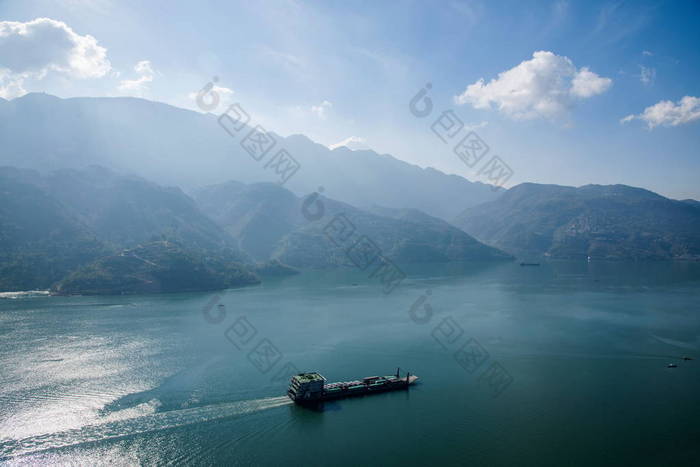 长江三峡奉节三江水域