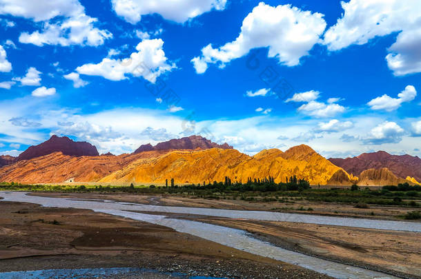 基齐利亚风景区景观令人叹为观止的景观观景台