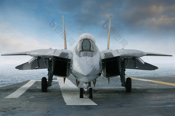 f-14 <strong>战斗机</strong>从前面看航母甲板上