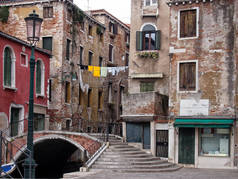 威尼斯街和人行天桥风景