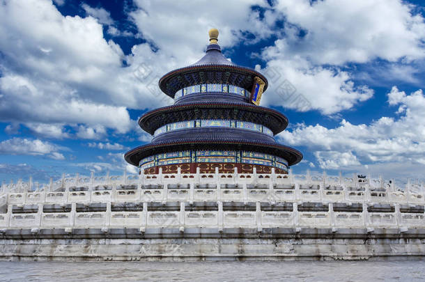 天坛, <strong>世界遗产</strong>, 在中国北京, 它的中文名字意味着祈祷大厅的良好收成
