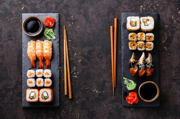 寿司卷，寿司，饭套为两个服务 