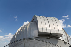 背景下的天空，俄罗斯莫斯科天文馆