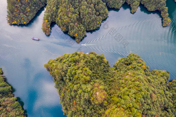 宝丰湖高角的奇景