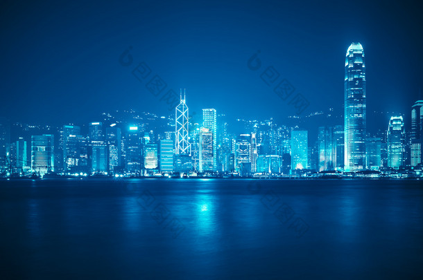 维多利亚港湾夜景