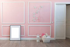 粉红色和白色,婴儿房内部