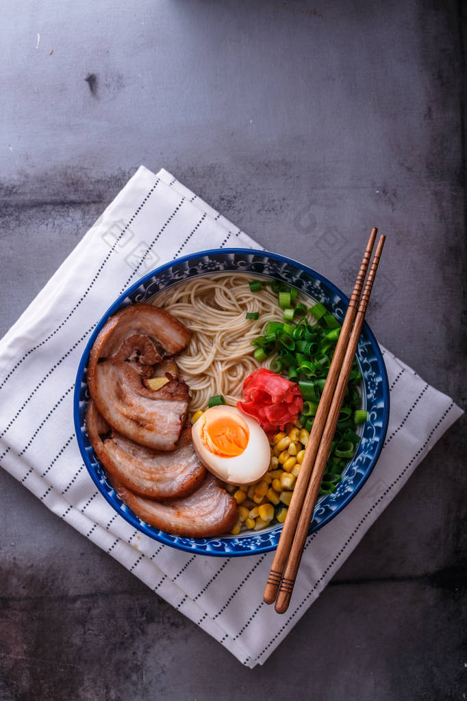 美味的通光拉面, 猪肉骨肉汤面, 复制空间