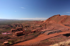 皮尔巴拉地区西部澳大利亚铁矿石开采业务，