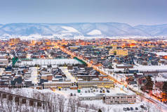 冬季的日本北海道富良野城市天际线.