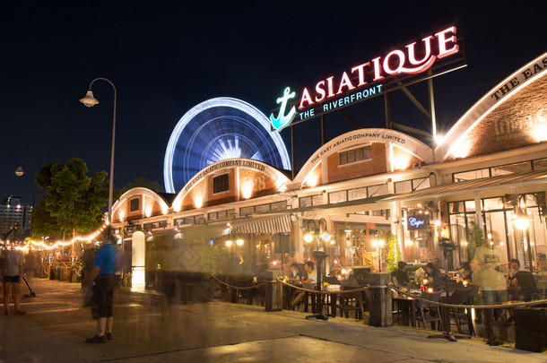 asiatique <strong>滨河</strong>