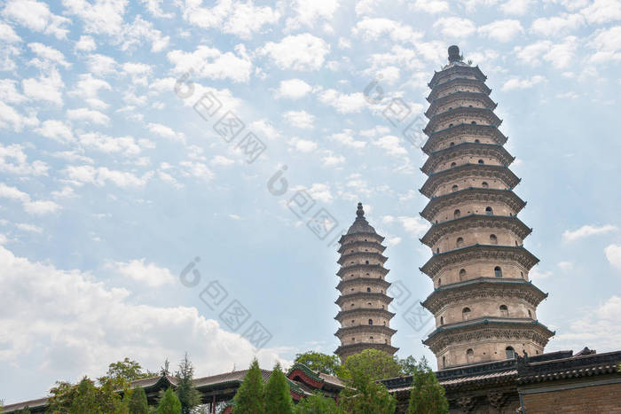 山西，中国-2015 年 9 月 11 日︰ 双子塔寺 （祚寺）。著名的历史遗址，在中国山西省太原市.