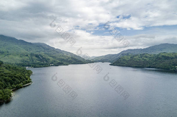 邦妮的海湾 Lomond，苏格兰银行的鸟瞰图