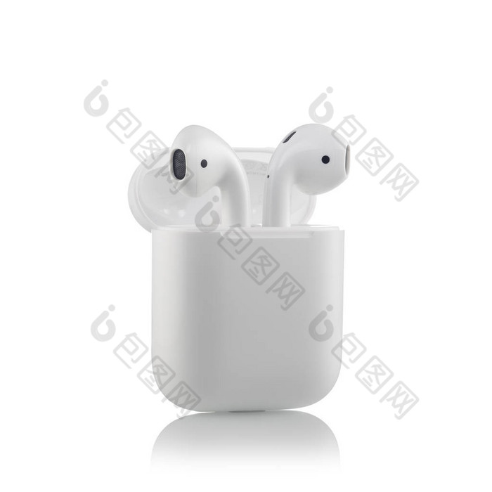 俄罗斯莫斯科-2017 年 10 月 7 日： 苹果 Airpods 无线带