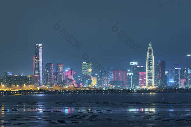 <strong>深圳市</strong>天际线夜景 