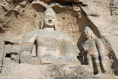山西大同附近的云岗石窟。20洞,云岗最有名的佛像.从侧面近距离观察。云冈佛教洞穴艺术与雕塑教科文组织世界遗产.