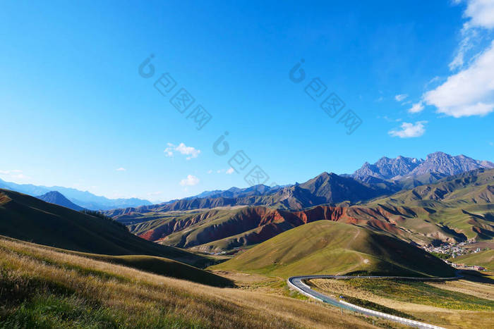 祁连山景区美丽的自然景观