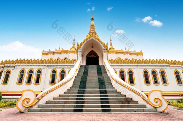 中国洛阳白马寺的缅甸塔