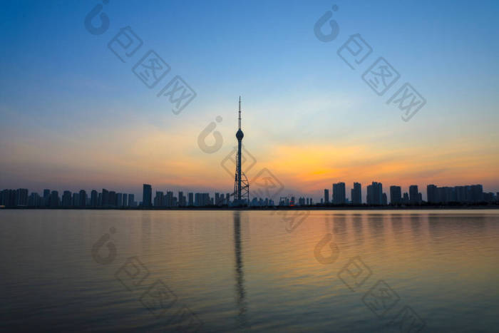 中国山东省临夷市宜河春景年月日图片-包图网企业站