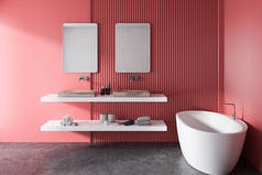 现代浴室内有粉红色的墙壁, 一个混凝土地板, 一个浴缸, 和一个双水槽, 上面有两个镜子。3d 渲染模拟