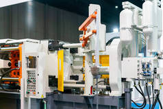 工业化生产用自动高压铝压铸机的密闭钢包及机械臂&气罐液压动力系统控制面板监控屏等