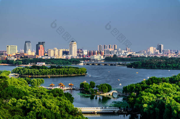 中国<strong>长春</strong>南湖公园全景 - 中国<strong>长春</strong>摄影