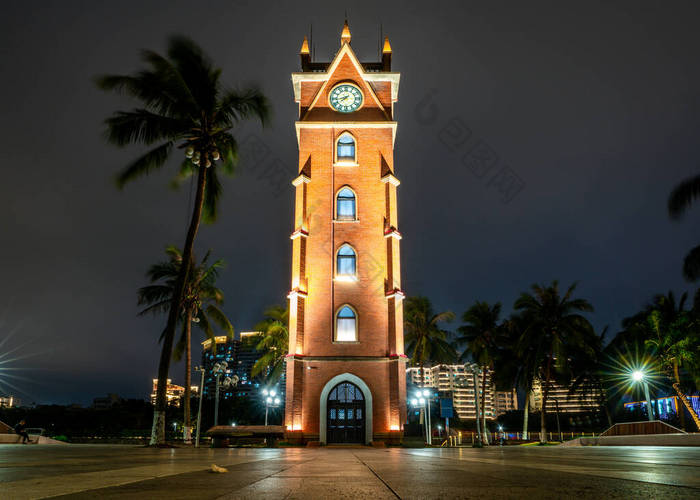 海南海口海口钟楼夜景秀丽