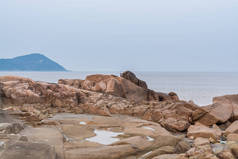 舟山群岛普陀山的岩石和海滩，是菩萨阿瓦洛基特拉（观音）中国菩萨的一个著名遗址)