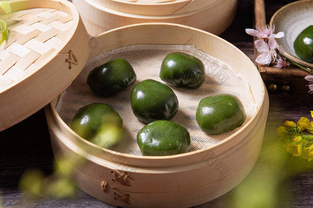 中国甜绿米球，清明节水果