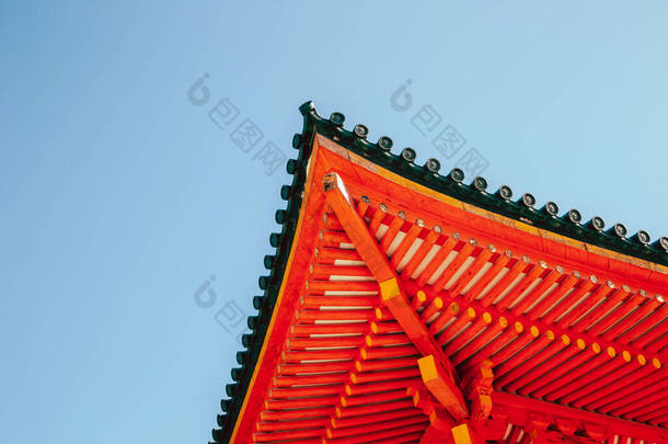 日本京都海安神社的日本传统屋顶