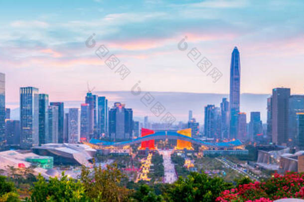 深圳市天际线与建筑景观夜幕